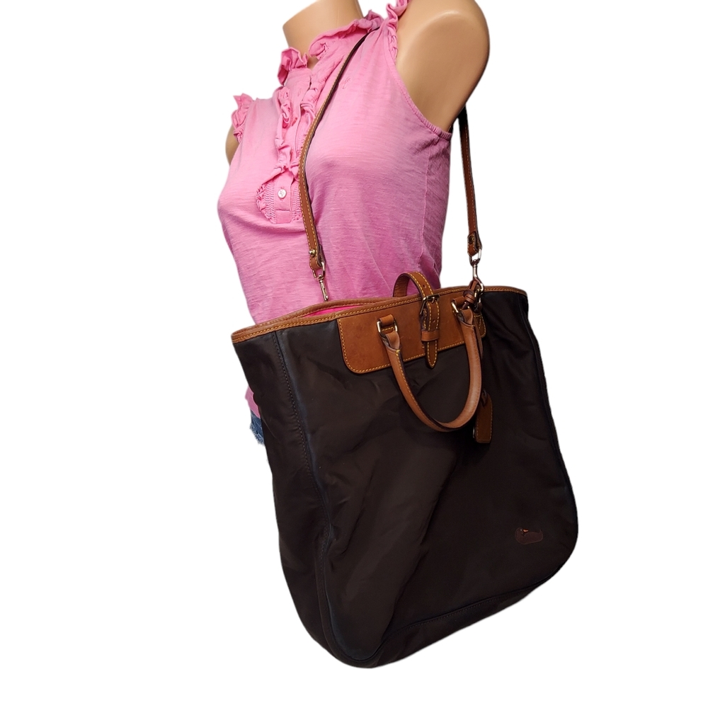 DOONEY & BOURKE Editors Tote Brown Nylon and Leather Hot Pink lining